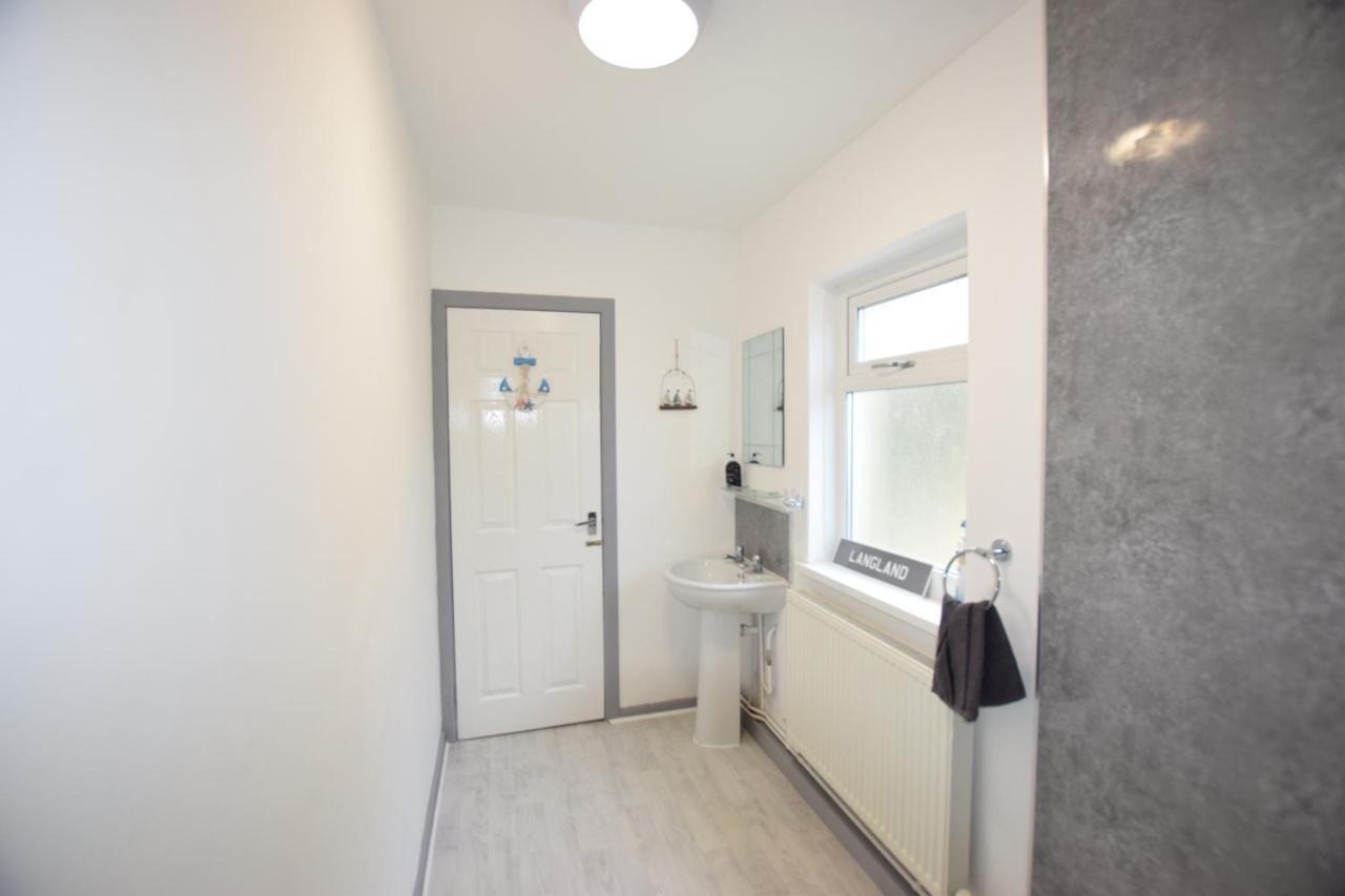 1 Bedroom Holiday Let In The Heart Of West Wales Καρμάρθεν Εξωτερικό φωτογραφία