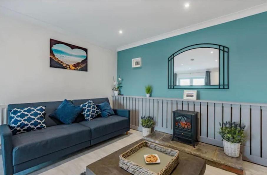 1 Bedroom Holiday Let In The Heart Of West Wales Καρμάρθεν Εξωτερικό φωτογραφία